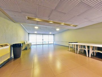 VENTA DEPTO 2 AMB COCHERA GYM SAUNA EN COLEGIALES