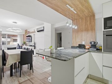 VENTA DEPTO 3 AMB CON PATIO EN LOMITAS APTO CRED