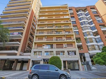 VENTA DEPTO 3 AMB CON PATIO EN LOMITAS APTO CRED