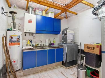 VENTA DEPTO 3 AMB CON PATIO EN LOMITAS APTO CRED