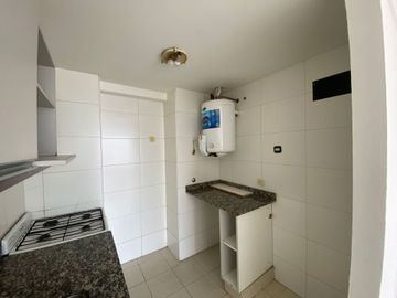 ALQUILER DEPTO DOS AMBIENTES SIN EXPENSAS- FLORES