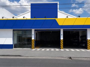 EN ALQUILER GALPÓN COMERCIAL 640 MT2 - CIUDADELA
