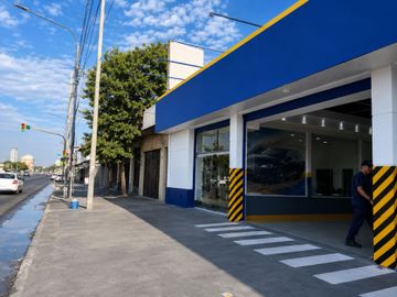 EN ALQUILER GALPÓN COMERCIAL 640 MT2 - CIUDADELA