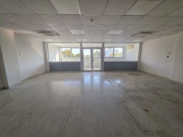 ALQUILER OFICINAS  - Edificio Corporativo 276 m²