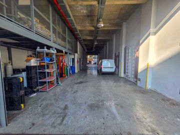 ALQUILER OFICINAS  - Edificio Corporativo 276 m²
