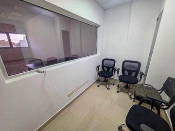 ALQUILER OFICINAS  - Edificio Corporativo 276 m²
