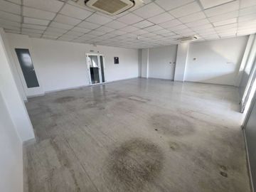 ALQUILER OFICINAS  - Edificio Corporativo 276 m²
