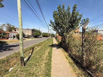 LOTE EN VENTA DE 382M2 EN BURZACO