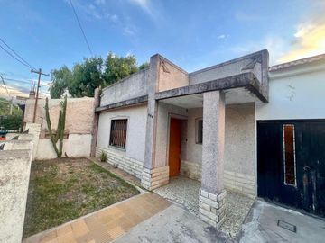 VENTA CASA 3 AMBIENTES EN EZEIZA APTA CREDITO