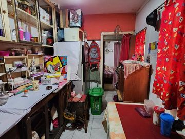 VENTA CASA 4 AMBIENTES A REFACCIONAR EN VERSALLES