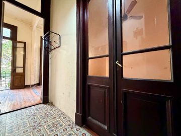 Venta ph 3 ambientes con balcon a refaccionar caba