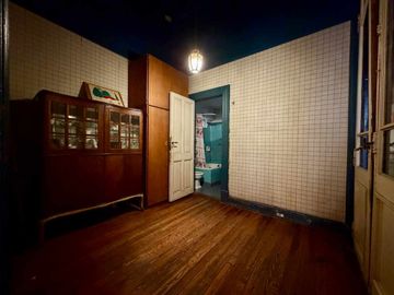 Venta ph 3 ambientes con balcon a refaccionar caba