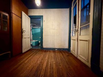 Venta ph 3 ambientes con balcon a refaccionar caba