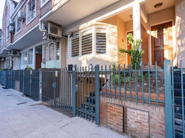 VENTA PH TIPO CASA 5 AMB COCH JARDIN COLEGIALES
