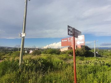 VENTA LOTE TANTI 752 METROS CON ESCRITURA