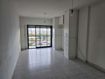 VENTA MONOAMB C/ BALCON EN PALERMO! PISO ALTO!