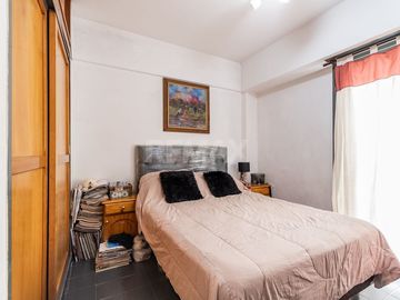 VENTA 2 AMBIENTES EN  ZONA ESTRATÉGICA DE FLORES