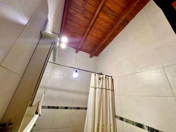 VENTA CASA PH 4 AMB CON PATIO Y TERRAZA ITUZAINGO