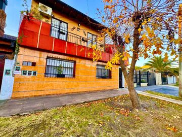 VENTA CASA PH 4 AMB CON PATIO Y TERRAZA ITUZAINGO