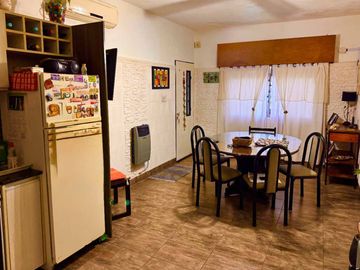 VENTA CASA PH 4 AMB CON PATIO Y TERRAZA ITUZAINGO