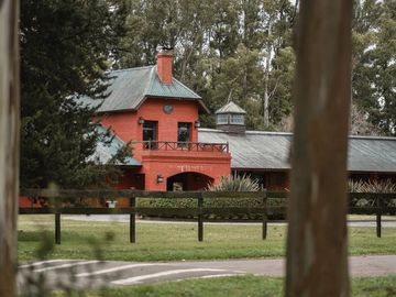 ALQUILER CASA 6 AMB HARAS SAN PABLO G.RODRIGUEZ