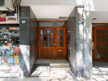 4 ambientes con dependencia balcón al frente