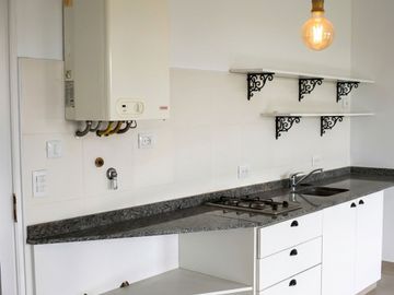 Alquiler Oficina 50m2 sobre Colectora Pilar km 50