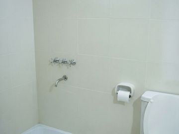 Alquiler Oficina 50m2 sobre Colectora Pilar km 50