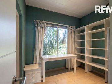 VENTA CASA AYRES DE PILAR