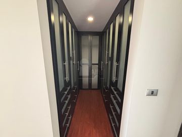 CASA $6.3M LOMAS CLÚSTER 10-10-10 | 430m² | 4 Autos | Doble Altura | Jacuzzi