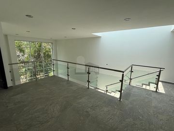 CASA $6.3M LOMAS CLÚSTER 10-10-10 | 430m² | 4 Autos | Doble Altura | Jacuzzi