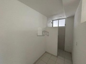 CASA $6.3M LOMAS CLÚSTER 10-10-10 | 430m² | 4 Autos | Doble Altura | Jacuzzi