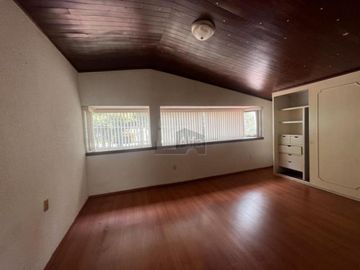 Casa en condominio en renta en San Carlos, Metepec, México