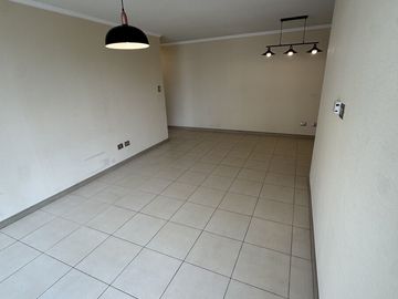 Departamento sin muebles en arriendo Puertas del Mar
