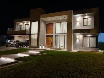 Casa en Venta Terralagos Canning | A la Laguna
