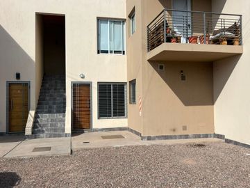 VDEPARTAMENTO 2 DORMITORIOS 2 BAÑOS GUAYMALLEN