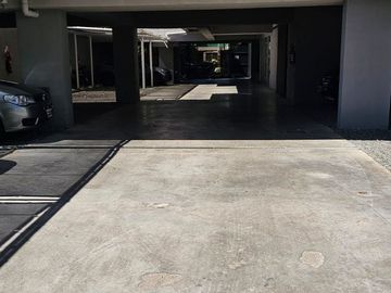 VENTA COCHERA SANTOS LUGARES