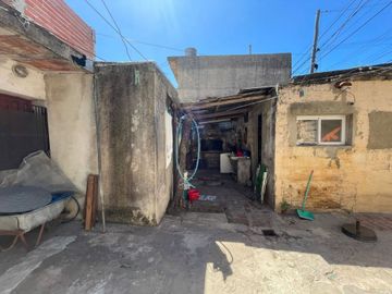 CASA EN VENTA A RECICLAR EMPALME GRANEROS