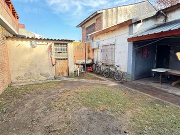 CASA EN VENTA 3 AMBIENTES EN FLORIDA OESTE