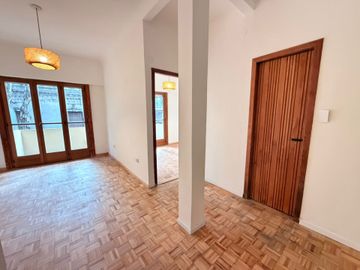 VENTA 2  ambientes con balcón en Palermo