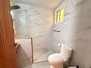 VENTA 2  ambientes con balcón en Palermo