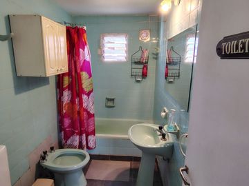 VENTA PH INDEP 4 AMB JARDÍN Y COCHERA MARTINEZ