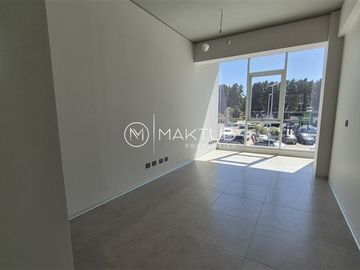 Oficina en Arriendo en Centro Comercial Pinares