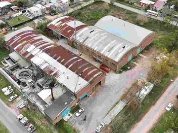 Depósitos/Galpones de 700M2, Z. Ind. Villa La Ñata