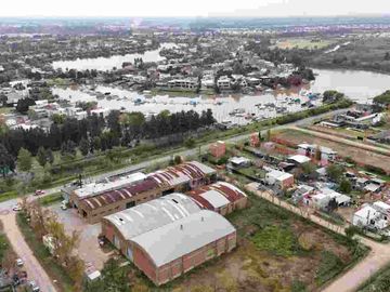 Depósitos/Galpones de 700M2, Z. Ind. Villa La Ñata