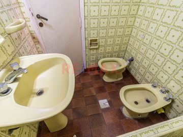 VENTA CASA MULTIFAMILIAR SAN JUSTO- 300m2