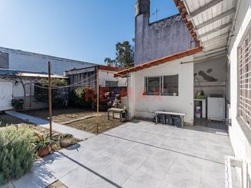 VENTA CASA MULTIFAMILIAR SAN JUSTO- 300m2