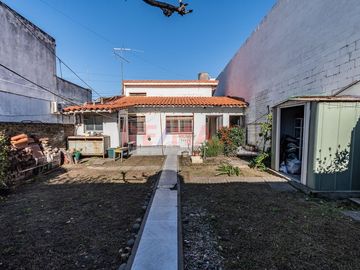 VENTA CASA MULTIFAMILIAR SAN JUSTO- 300m2