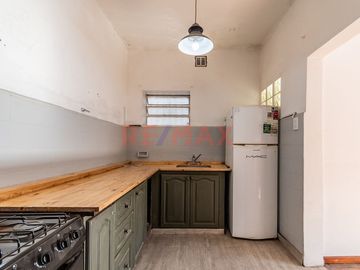 VENTA CASA MULTIFAMILIAR SAN JUSTO- 300m2