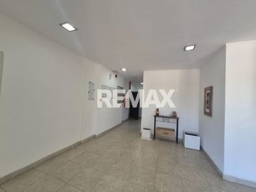VENTA DEPARTAMNTO 2 dorm con balcon  Belgrano833
